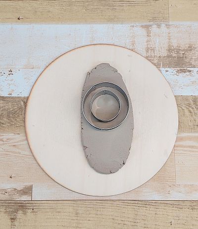 Bild "Tutorials Keramik:Tut-10-Schuessel-Schmetterling.jpg"