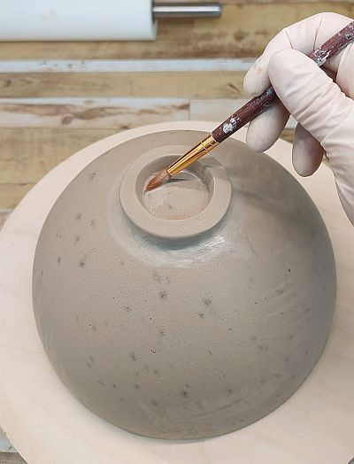 Bild "Tutorials Keramik:Tut-21-Schuessel-Schmetterling.jpg"