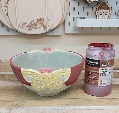 Bild "Tutorials Keramik:Tut-60-Schuessel-Schmetterling.jpg"