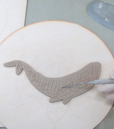 Bild "Tutorials Keramik:Tut-Schale-Aplikation-15.jpg"
