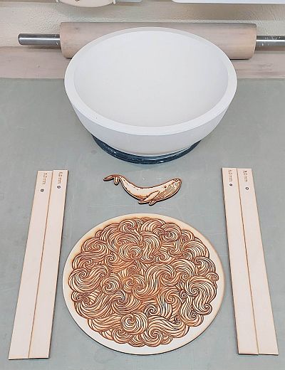 Bild "Tutorials Keramik:Tut-Schale-Aplikation-2.jpg"